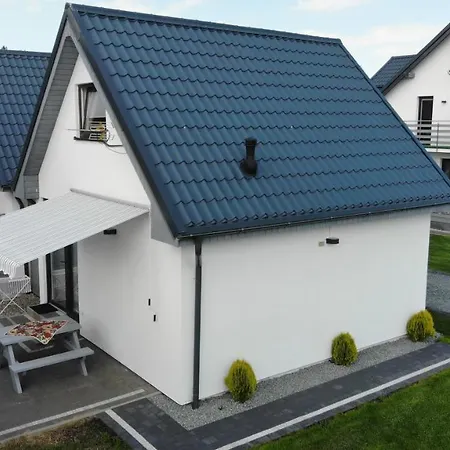 Cichy Domek letniskowy Karwia