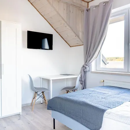 Cichy - Podgrzewany Basen, Sauna I Jacuzzi W Cenie Pobytu Karwia