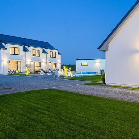Cichy - Podgrzewany Basen, Jacuzzi, Plac Zabaw - - Spokój I Rodzinny Wypoczynek Domek letniskowy
