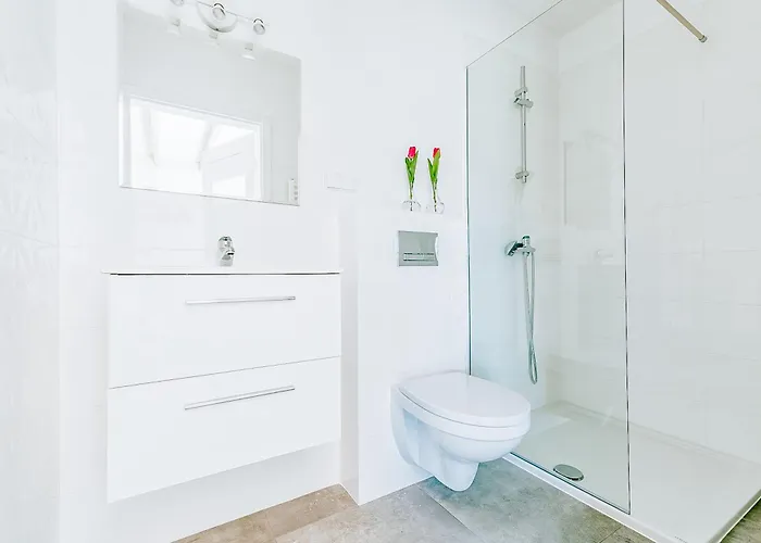 Cichy - Podgrzewany Basen, Sauna I Jacuzzi W Cenie Pobytu * Karwia