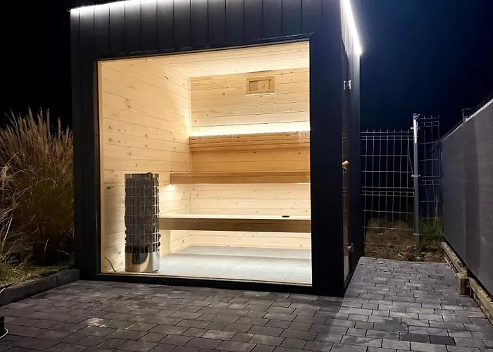 Jaktstuga Cichy - Podgrzewany Basen, Sauna I Jacuzzi W Cenie Pobytu Karwia